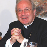 Kardinal Christoph Schönborn präsentiert die Ergebnisse der Herbstvollversammlung der Bischofskonferenz