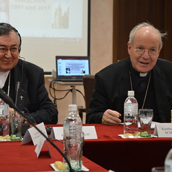 Kardinäle Vinko Puljic und Christoph Schönborn - Vollversammlung der Bischofskonferenz in Sarajewo