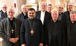 Begegnung der Bischofskonferenz mit dem armenisch-apostolischen Bischof Tiran Petrosyan
