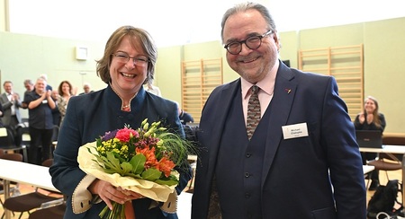 Designierte evangelische Bischöfin: Karfreitag 'muss zurückkommen'
