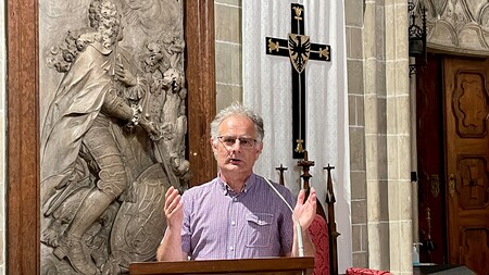 Finanzminister im ksoe-Podcast: Vermögenskonzentration schwächt Staat