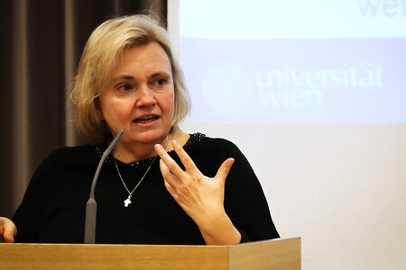 Assoz.-Professorin und Institutsvorständin für Praktische Theologie, Katholisch-Theologische Fakultät, Universität Wien, Vortragsreihe 'Was glaubst du?' - Projekt Interreligiöser Dialog im Dekanat Traun, Traun/OÖ, 9. März 2018
