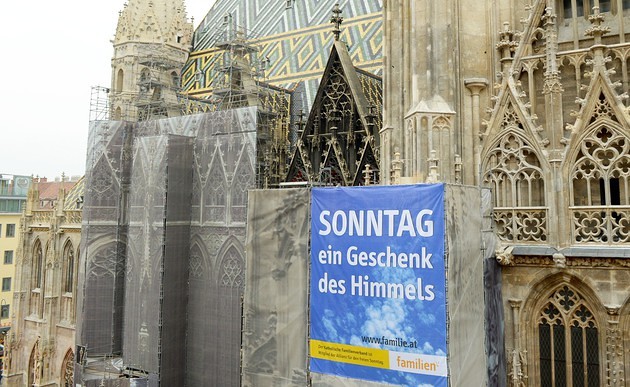 Plakat 'Sonntag - Ein Geschenk des Himmels' / kathbild.at / Rupprecht