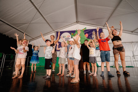 Kinder bei 'NÖ KinderSommerSpielen' (NÖKISS) im Stift Herzogenburg