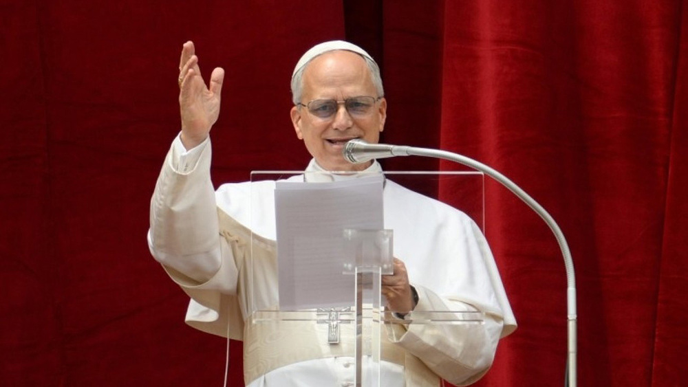 Leo XIV. in erstem Mittagsgebet als Papst: Nie wieder Krieg!
