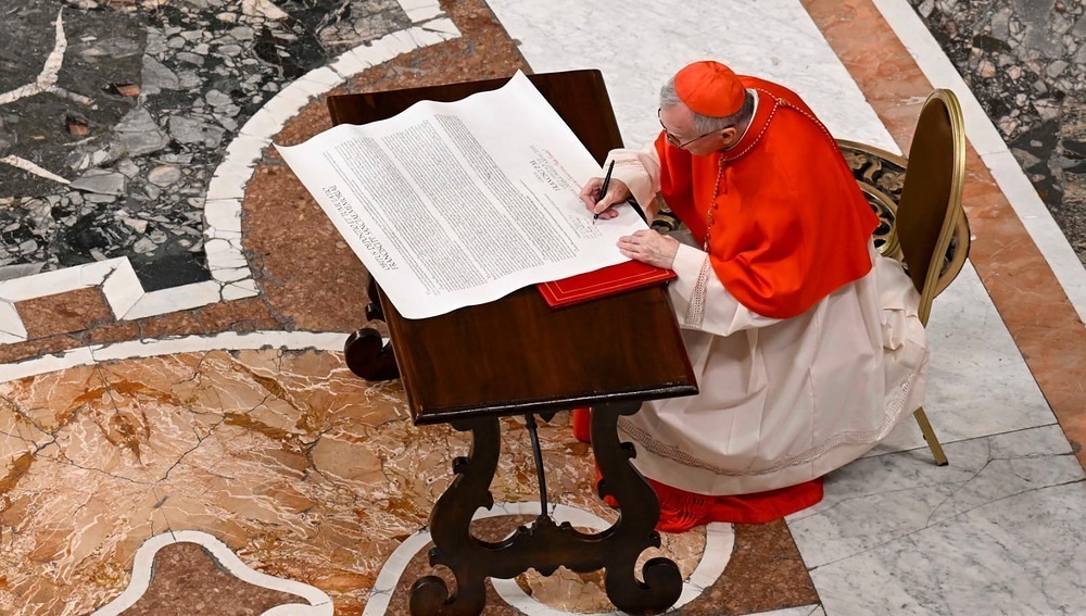 Wortlaut der offiziellen Vatikan-Urkunde für Papst Franziskus / Vatican Media Wortlaut der offiziellen Vatikan-Urkunde für Papst Franziskus