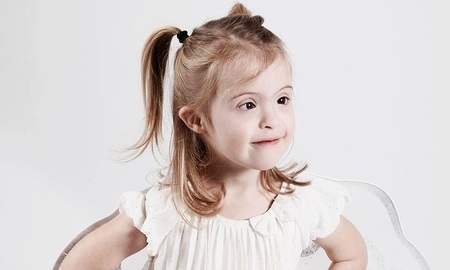 Kind mit Down-Syndrom