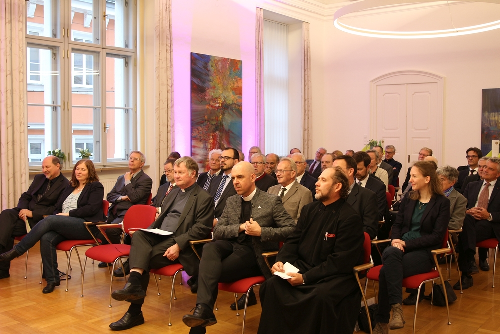 Rund fünfzig VertreterInnen der christlichen Kirchen in Oberösterreich folgten der Einladung zum ersten Ökumene-Empfang im Linzer Bischofshof. / © Diözese Linz / Kraml (honorarfrei)