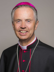 Porträt von Weihbischof Dr. Hansjörg Hofer Foto: Neumayr/Leo 27.06.2017