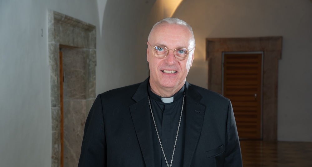 Bischof Ägidius Zsifkovics / Josef Kuss/Österreichische Bischofskonferenz Zsifkovics bei Chrisammesse: Sakramente bringen auf die Spur Gottes