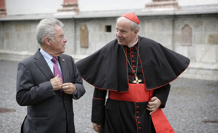 Heinz Fischer und Kardinal Schönborn bei der Sommervollversammlung der Bischöfe / Peter Lechner Heinz Fischer und Kardinal Schönborn bei der Sommervollversammlung der Bischöfe