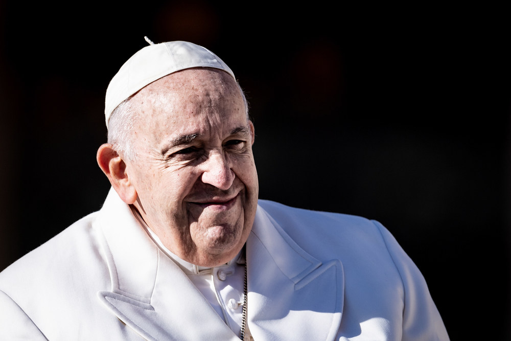 Papst Franziskus / Copyright 2022, KNA GmbH, www.kna.de, All Rights Reserved, Cristian Gennari Papst Franziskus während der Generalaudienz auf dem Petersplatz am 30. November 2022 im Vatikan.
