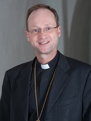 Weihbischof Stefan Turnovszky