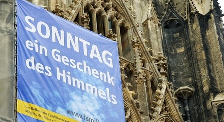 Transparent zum 'Freien Sonntag'