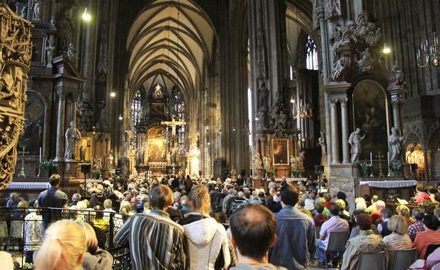Friedensgebet im Stephansdom / friedensgebet.at