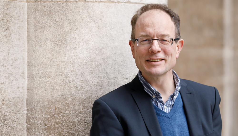 Prof. Jan-Heiner Tück / Universität Wien / Institut für Dogmatik & Dogmengeschichte 'Einladender Universalismus': Theologen trauern um Papst Franziskus