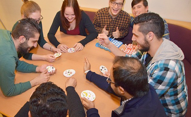 Lern- und Spielenachmittag mit Flüchtlingen / donbosco.at