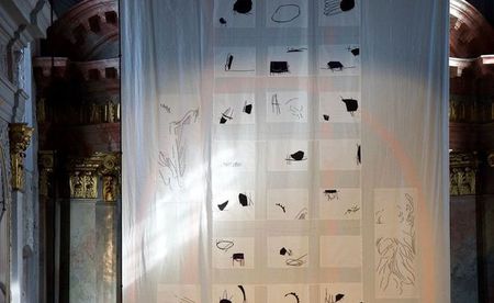 Fastentuch im Klagenfurter Dom / Diözese Gurk-Klagenfurt / Kronawetter