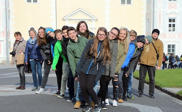 Jugendliche bei Vorbereitung auf Firmung / Jürgen Hüttmannsberger / Junge Kirche Steiermark