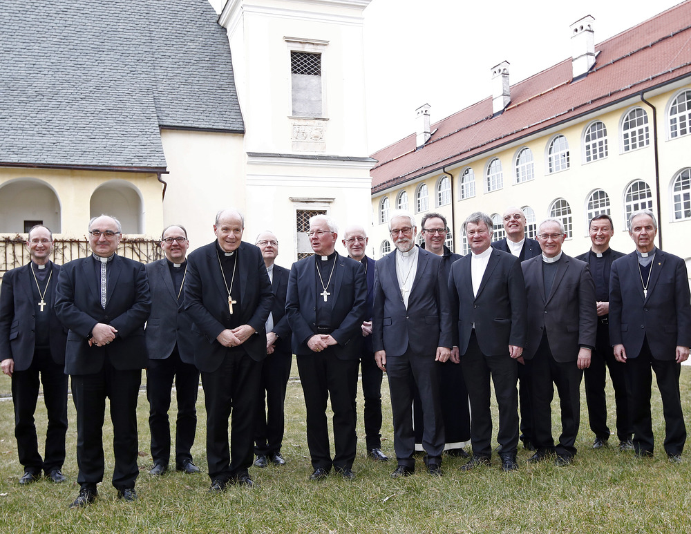 Stephan Turnovszky, Wilhelm Krautwaschl, Hermann Glettler, Christoph Schönborn, Benno Elbs, Franz Lackner, Franz Scharl, Josef Marketz, Vinzenz Wohlwend, Manfred Scheuer, Ägidius Zsifkovics, Anton Leichtfried, Peter Schipka, Hansjörg Hofer