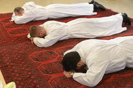 Diakonenweihe / Prostratio / kathbild.at / Franz Josef Rupprecht, Franz Josef Rupprecht Prostratio, Diakonenweihe