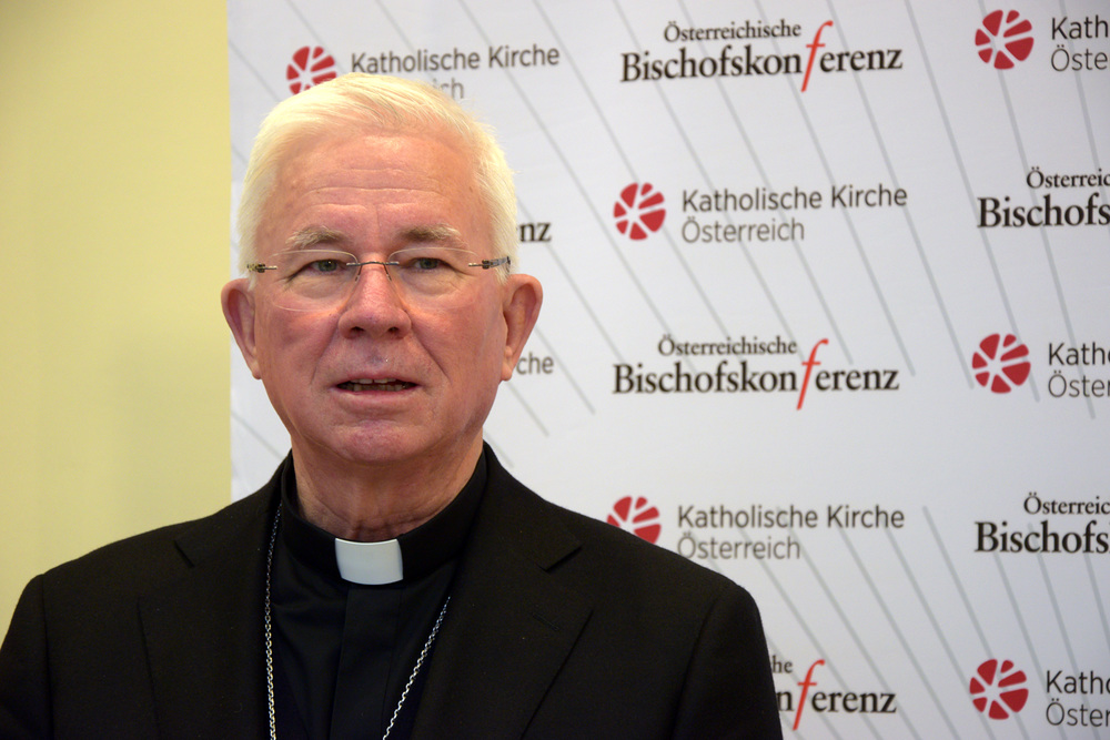 Bischofskonferenz-Vorsitzender Erzbischof Franz Lackner / Kathpress / Henning Klingen Pressekonferenz zum Ende der Herbstvollversammlung der Bischofskonferenz am 13. November 2020 in Wien mit Erzbischof Franz Lackner