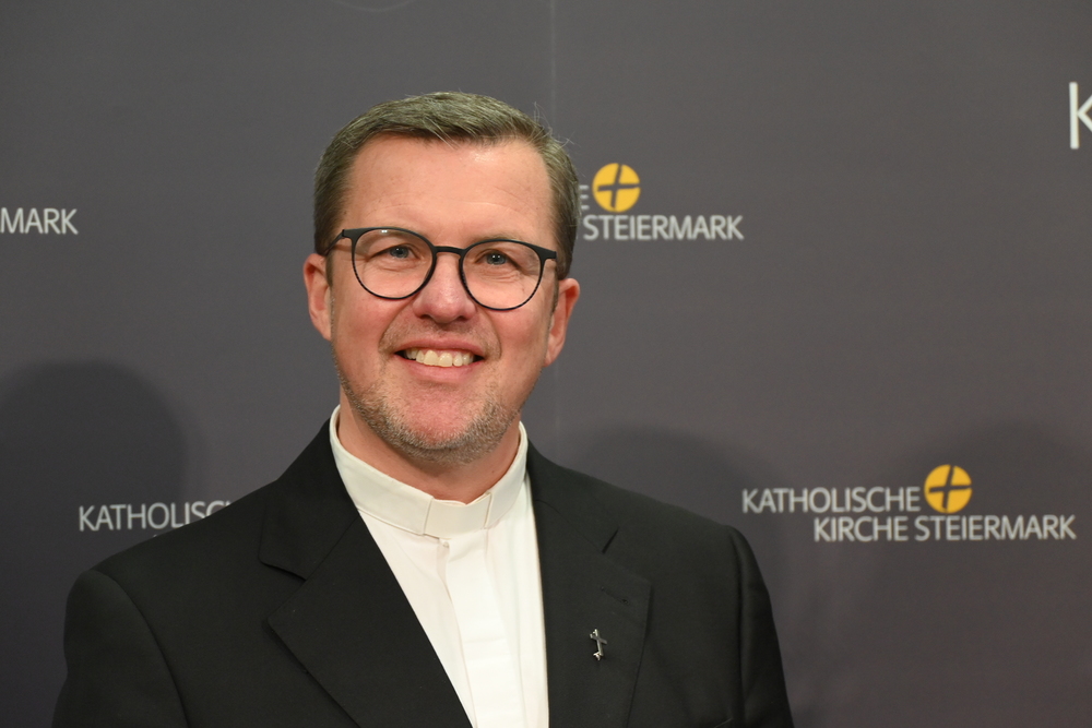 Johannes Freitag / Paul Wuthe / Kathpress Neuer Grazer Weihbischof zum Zölibat: Kirche wird sich bewegen müssen