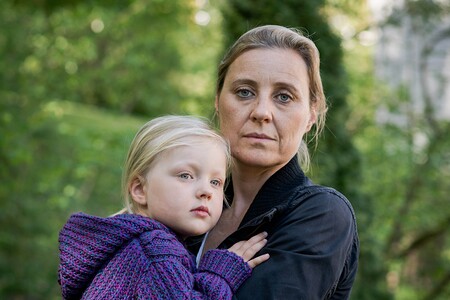 Caritas Kärnten: Frau mit Kind