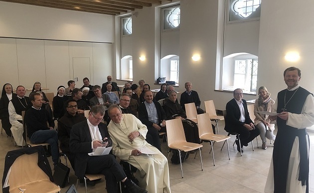 Gemeinsame Ordenskonferenz der Frauen- und Männerorden im Besucherzentrum des Stiftes Wilherin / fkaineder