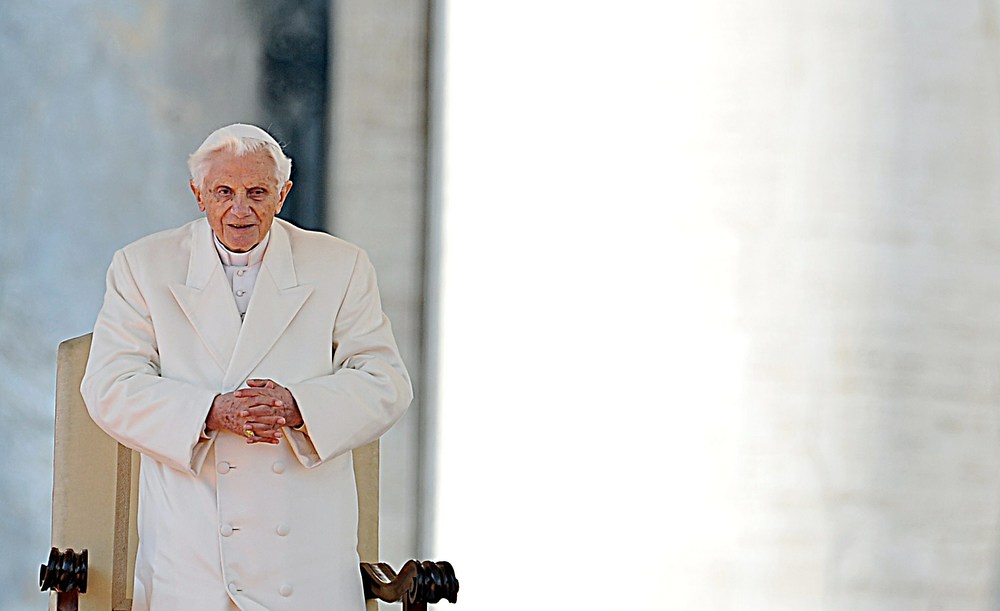 Papst Benedikt XVI. / Copyright 2013, KNA GmbH, www.kna.de, All Rights Reserved, Christian Gennari Papst Benedikt XVI. bei seiner letzten Generalaudienz auf dem Petersplatz im Vatikan am 27. Februar 2013.